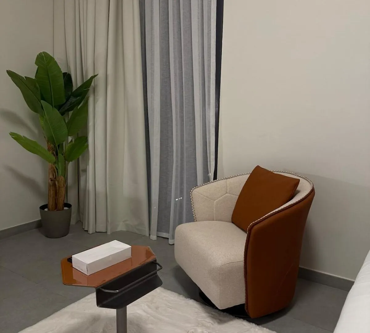 Sahab - Hermes Leather Home Sharjah United Arab Emirates