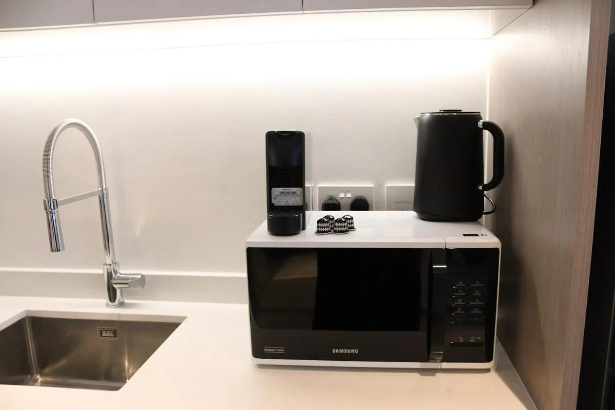 Apartment Sahab - Hermes Leather Home Sharjah