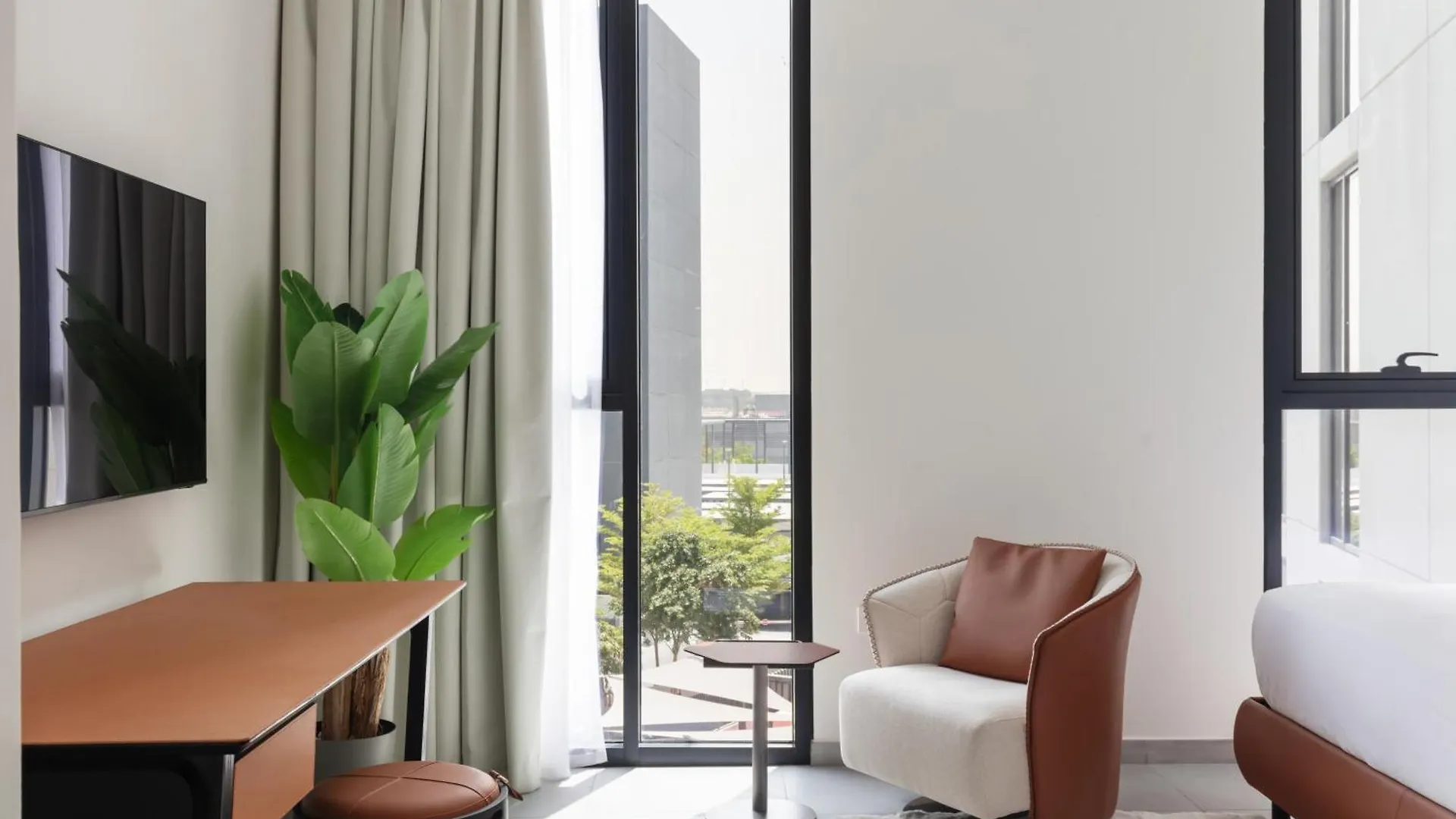 Sahab - Hermes Leather Home Sharjah Apartment