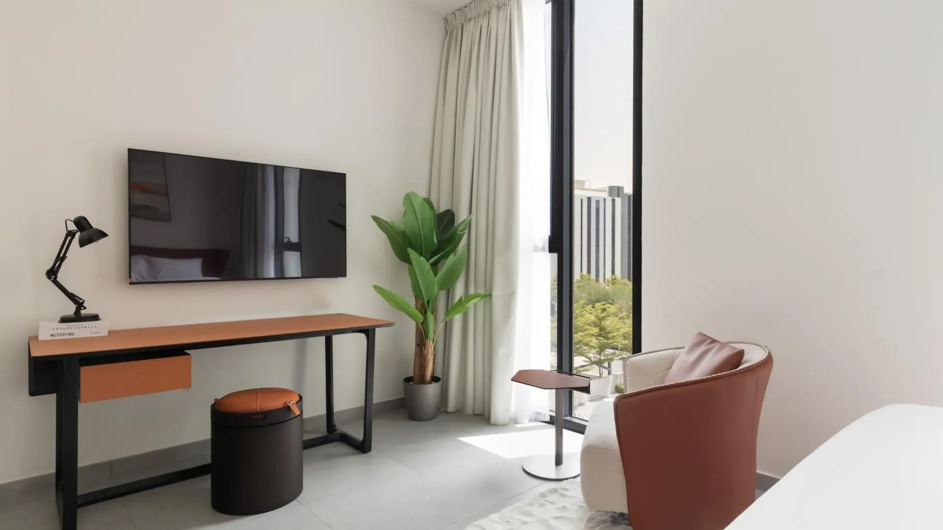 Apartment Sahab - Hermes Leather Home Sharjah United Arab Emirates