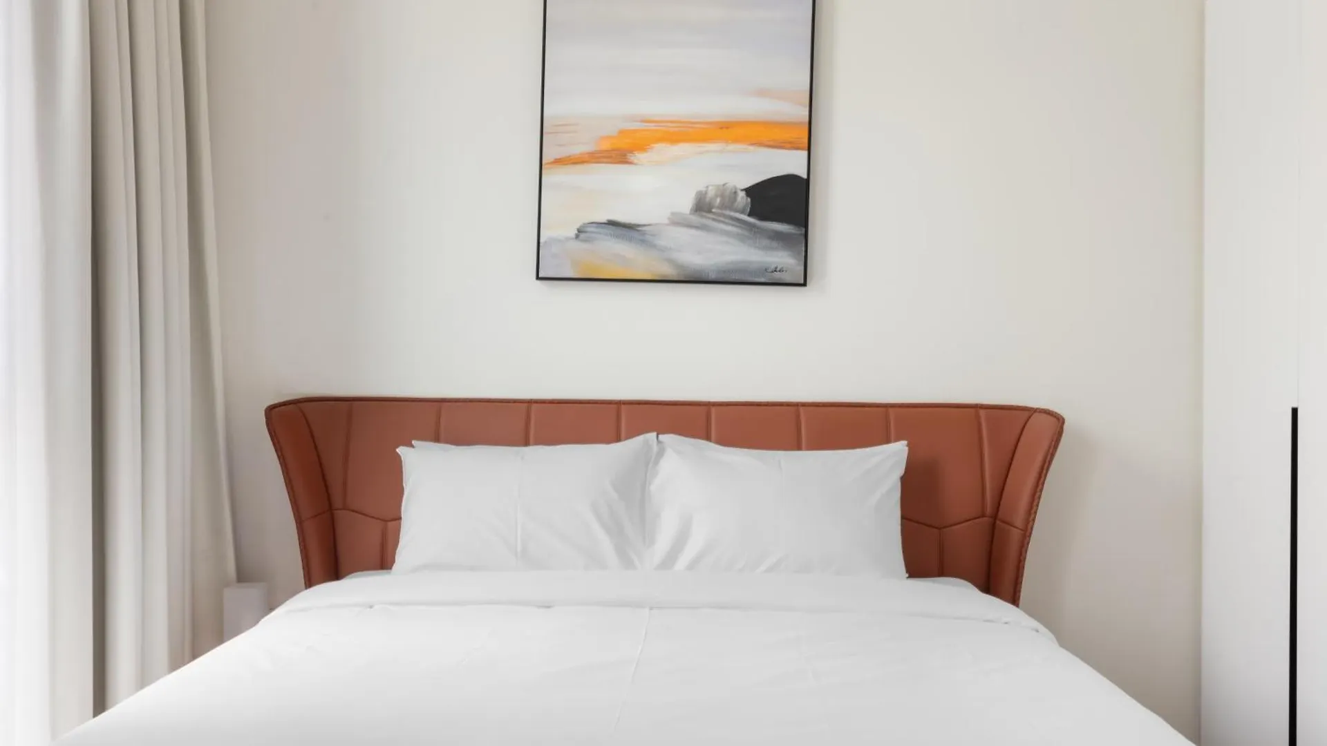 Sahab - Hermes Leather Home Sharjah United Arab Emirates