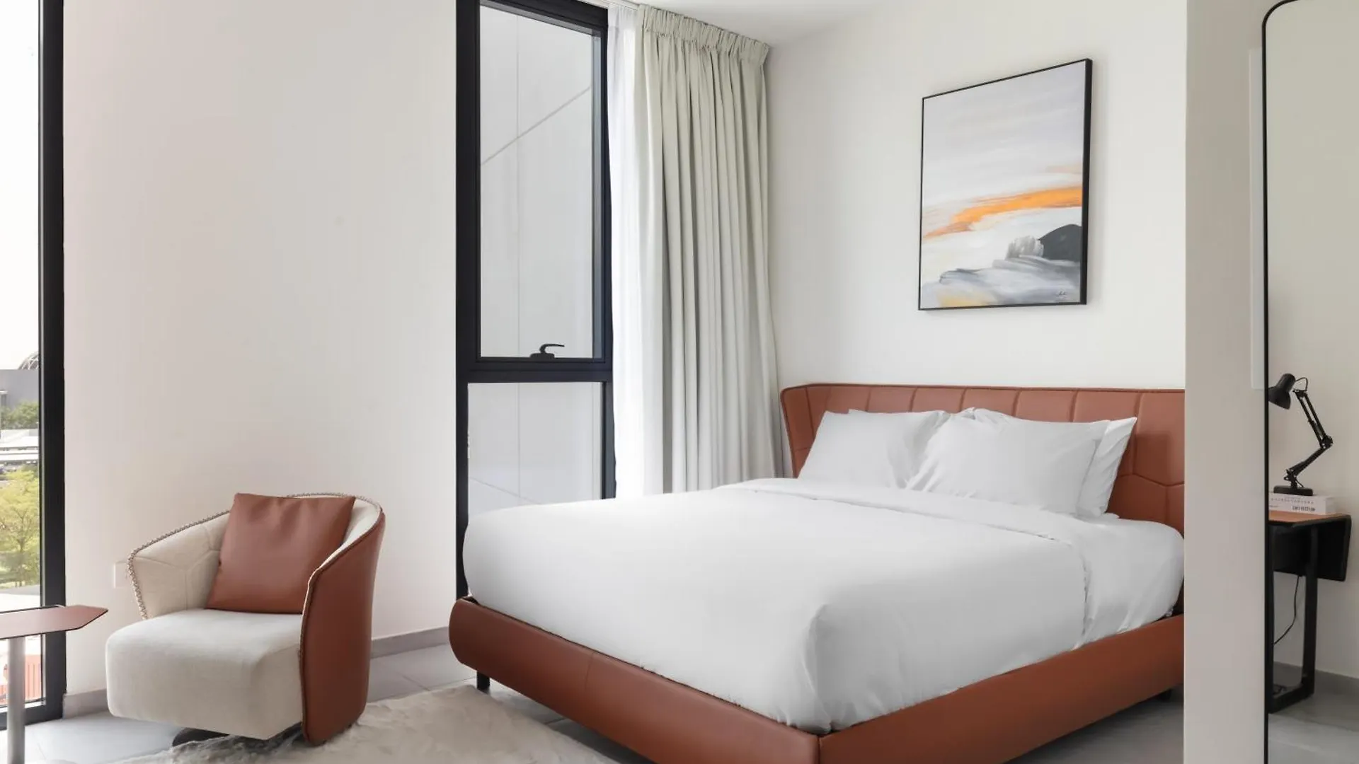 Apartment Sahab - Hermes Leather Home Sharjah United Arab Emirates